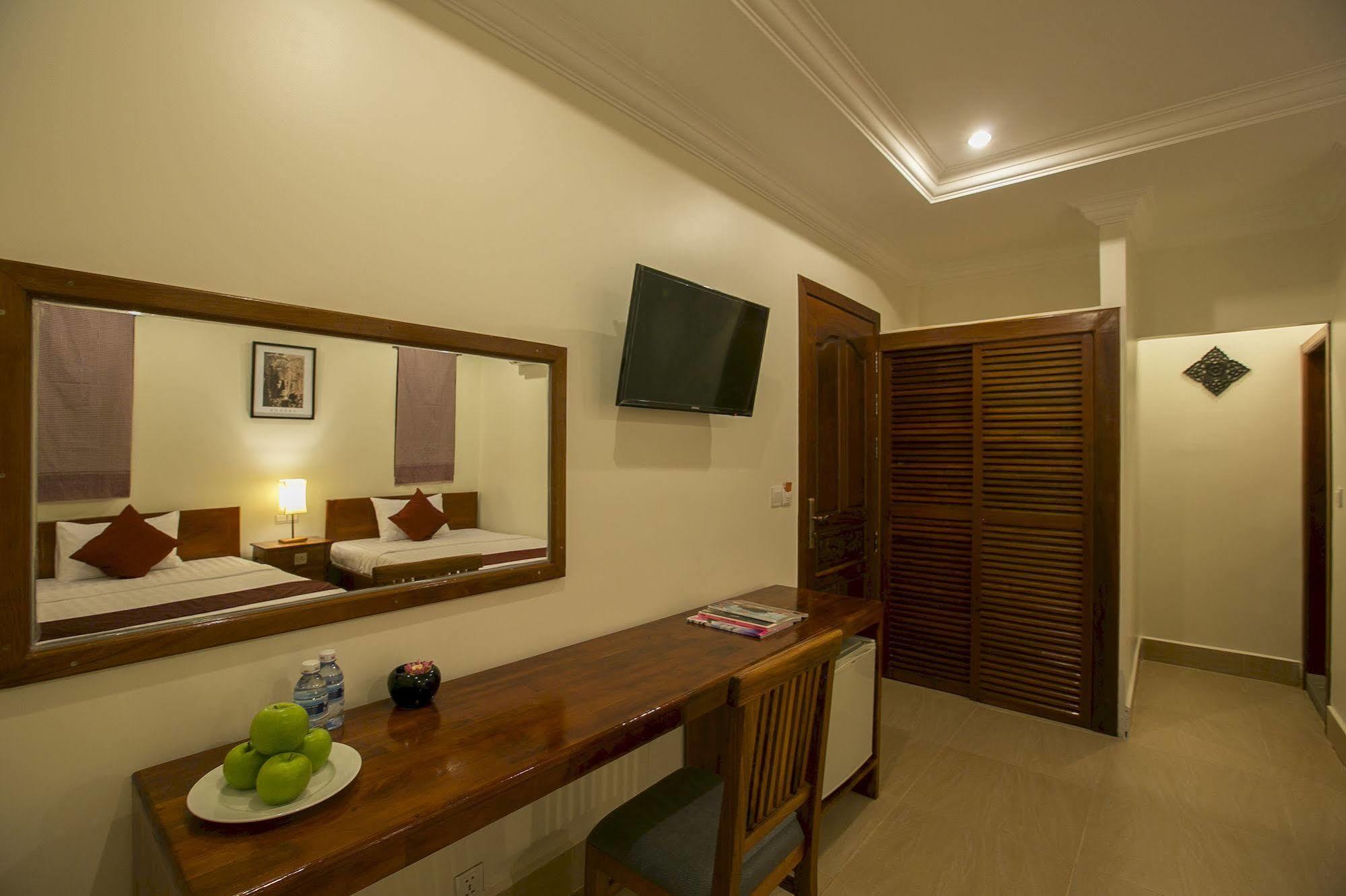 Friendly Angkor Boutique Hotel Siem Reap Exterior photo